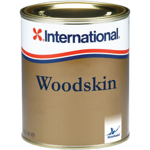 International Woodskin Klarlack Teak 750 ml, Lack für Holz, Teak und Iroko, atmungsaktiv, wasserabweisend, hoher UV-Schutz, ohne Schleifen zu verarbeiten, Deck, Schiffdeck, Überwasserschiff, Holzdeck, Bootspflege